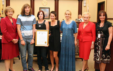 Image of the 2009 Freehold Township Consumer Bowl team who won the NJ State Consumer Bowl 